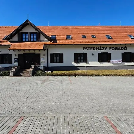 Penzion Esterhazy Fogado Gant
