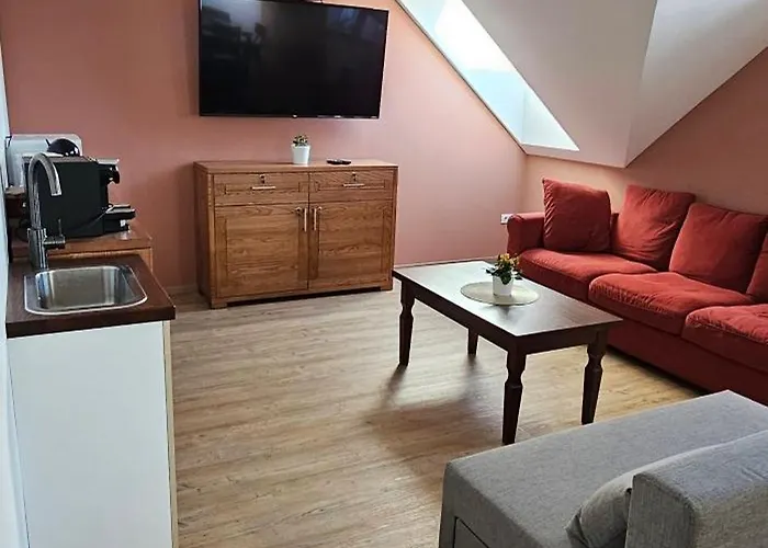 Esterhazy Fogado Guest house Gant